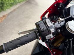 2017 Honda CBR1000RR (FIREBLADE) Red