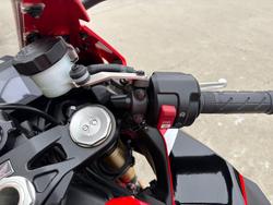 2017 Honda CBR1000RR (FIREBLADE) Red