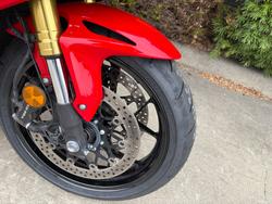 2017 Honda CBR1000RR (FIREBLADE) Red