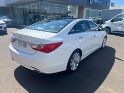 2010 Hyundai i45 Premium