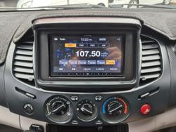 2015 Mitsubishi Triton GLX MN MY15 4X4 Dual Range White