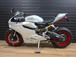 2014 DUCATI 899 PANIGALE White