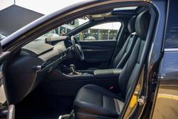 2025 Mazda 3 G25 Astina