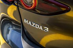 2025 Mazda 3 G25 Astina