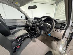 2015 Mitsubishi Triton GLX