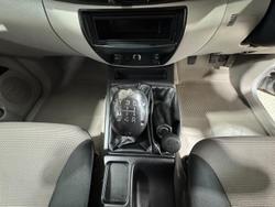 2015 Mitsubishi Triton GLX