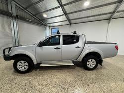 2015 Mitsubishi Triton GLX
