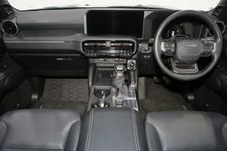 2025 Toyota Landcruiser Prado VX