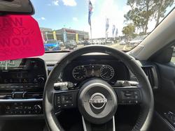 2023 Nissan PATHFINDER TI