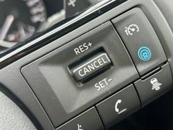 2023 Nissan PATHFINDER TI