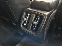 2023 Volvo XC40 Ultimate B5 Dark