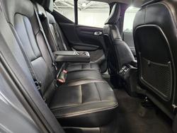 2023 Volvo XC40 Ultimate B5 Dark