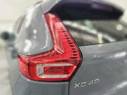 2023 Volvo XC40 Ultimate B5 Dark