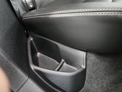 2023 Volvo XC40 Ultimate B5 Dark