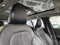 2023 Volvo XC40 Ultimate B5 Dark