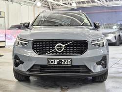 2023 Volvo XC40 Ultimate B5 Dark
