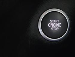 2023 Volvo XC40 Ultimate B5 Dark