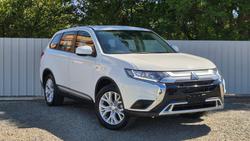 2021 Mitsubishi Outlander ES