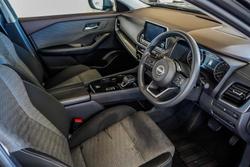 2024 Nissan X-TRAIL ST