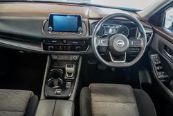 2024 Nissan X-TRAIL ST