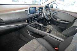 2024 Nissan X-TRAIL ST