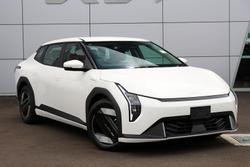2026 Kia EV4 Air Standard Range CT MY26 Clear White