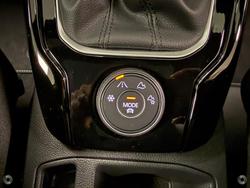 2025 Volkswagen T-Roc 140TSI R-Line