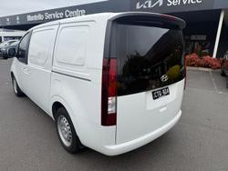 2023 Hyundai STARIA LOAD