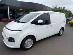 2023 Hyundai STARIA LOAD
