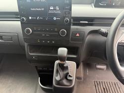2023 Hyundai STARIA LOAD