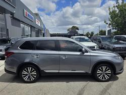 2019 Mitsubishi Outlander Exceed