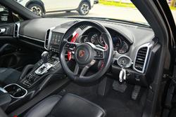 2017 Porsche Cayenne Diesel Platinum Edition