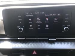 2023 Kia Carnival S