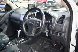 2013 Isuzu D-MAX SX