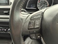 2014 Mazda 3 SP25 GT