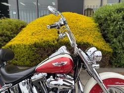 2011 HARLEY-DAVIDSON FLSTN SOFTAIL DELUXE RED/WHITE