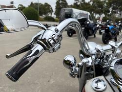 2011 HARLEY-DAVIDSON FLSTN SOFTAIL DELUXE RED/WHITE