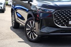 2025 Chery Tiggo 8 Super Hybrid Urban