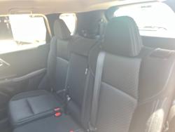 2023 Mitsubishi Outlander ES