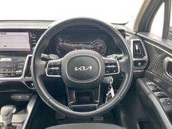 2022 Kia Sorento Sport