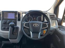 2021 Toyota HiAce Commuter