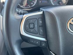 2021 Toyota HiAce Commuter