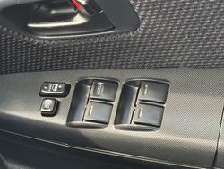 2014 Toyota HiLux SR