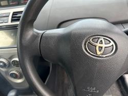 2014 Toyota Yaris YRS