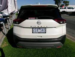 2024 Nissan X-TRAIL ST-L