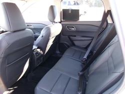 2024 Nissan X-TRAIL ST-L