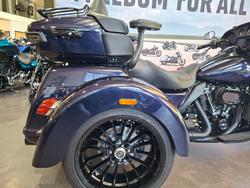 2025 HARLEY-DAVIDSON FLHTCUTG TRI GLIDE U/CLC 114