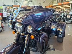 2025 HARLEY-DAVIDSON FLHTCUTG TRI GLIDE U/CLC 114