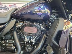 2025 HARLEY-DAVIDSON FLHTCUTG TRI GLIDE U/CLC 114