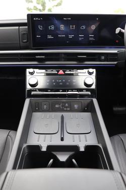 2025 Hyundai Santa Fe Hybrid Calligraphy